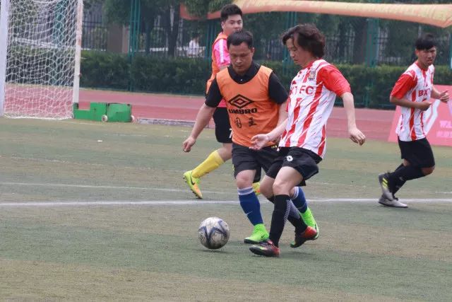 施罗德职业生涯九度被交易，成NBA历史第二大流浪者